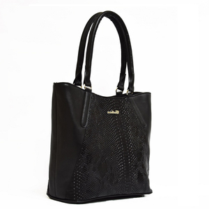 Стилна кожена черна дамска чанта